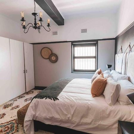 Cozy One-Bedroom In The Heart Of Sea Point Cape Town Bagian luar foto